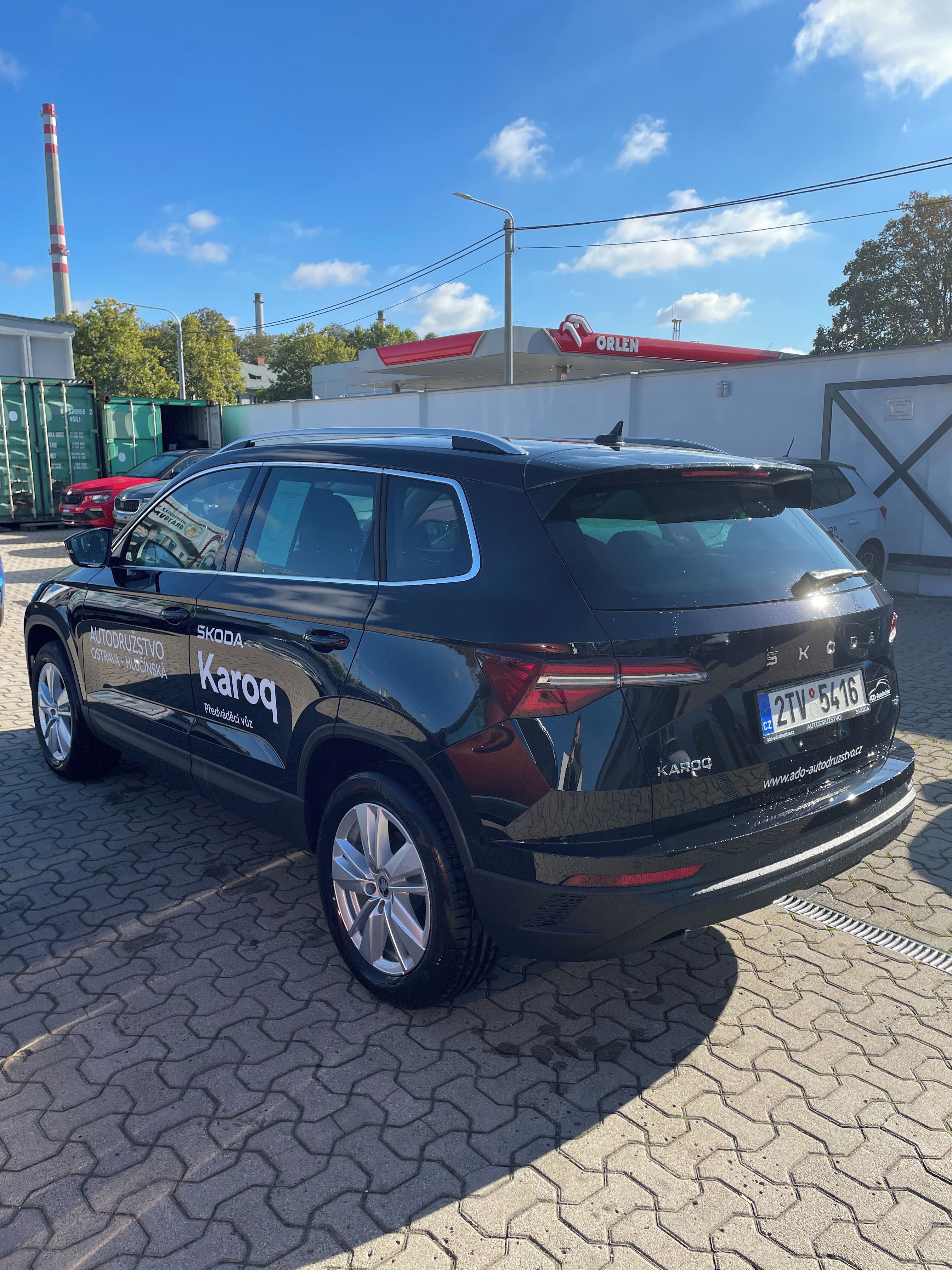 Škoda Karoq, 2.0 TDI 110kW, Top Selection - fotka 2