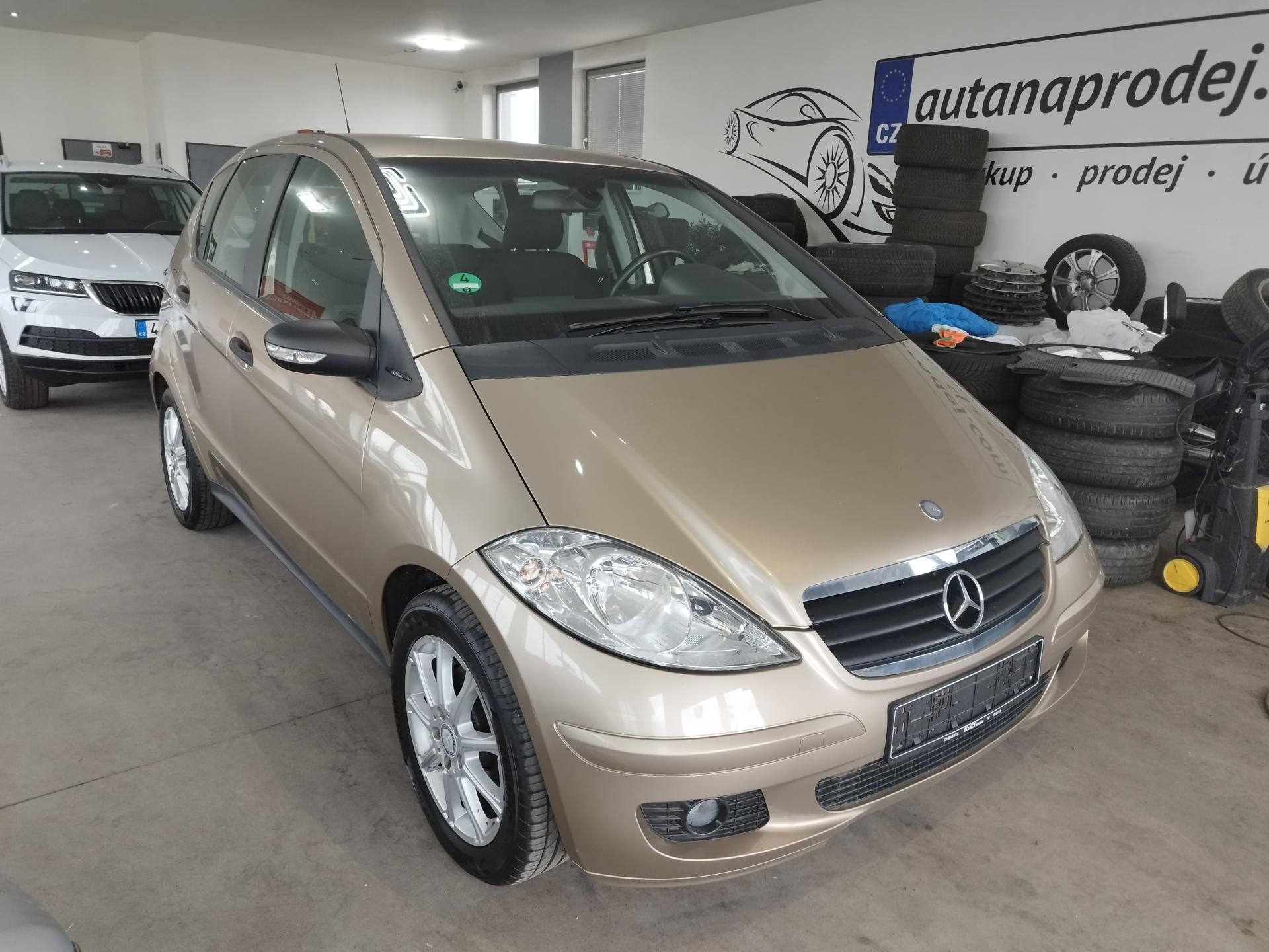 Mercedes-Benz Třídy A, 1,7I,85KW,KLIMA,ALU,SER.KN