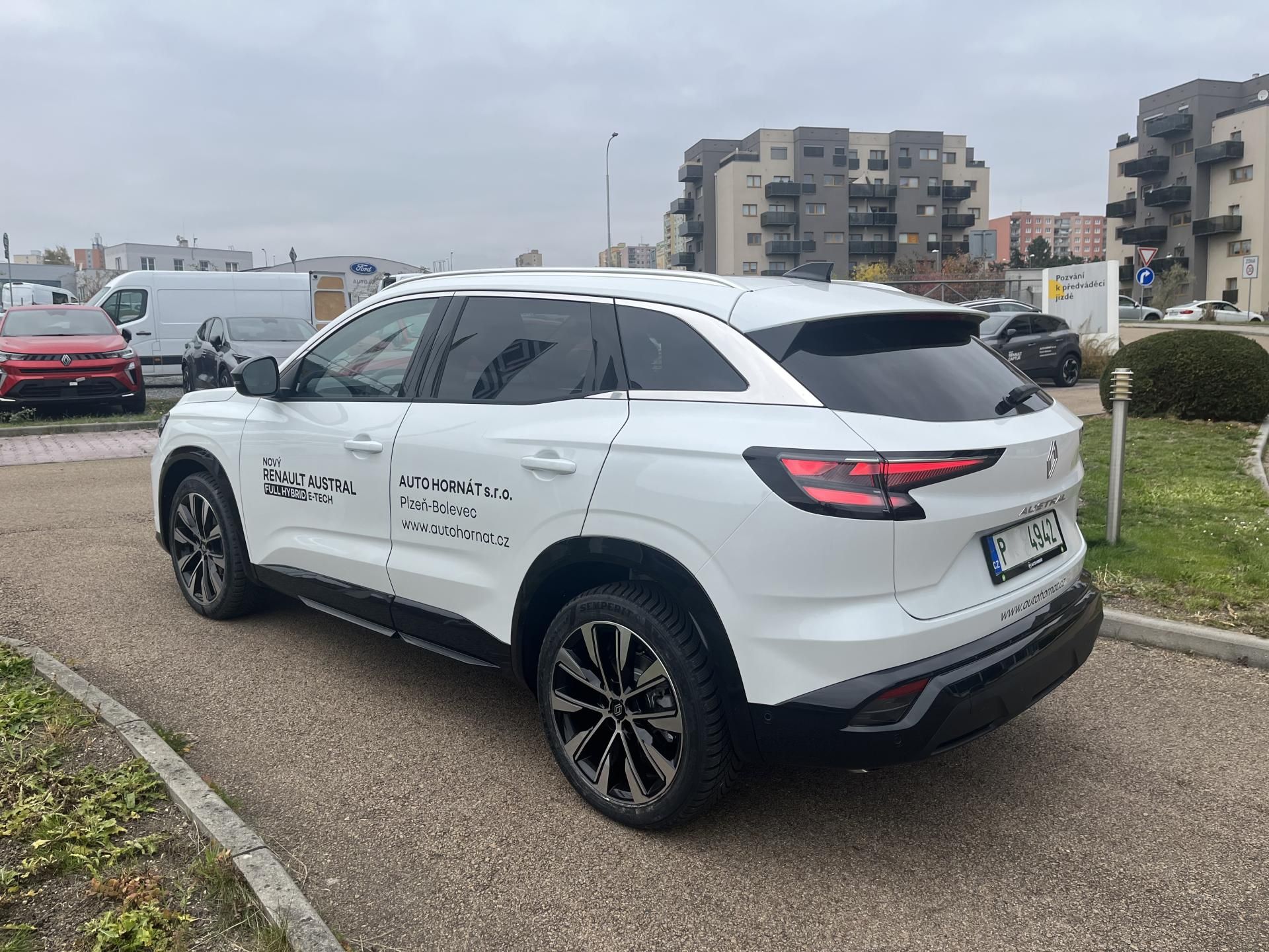 Renault Austral, techno full hybrid E-Tech 200 - fotka 6