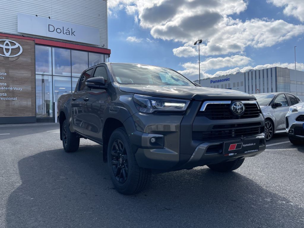 Toyota Hilux, 2.8D Invincible ODBĚR 3/2027