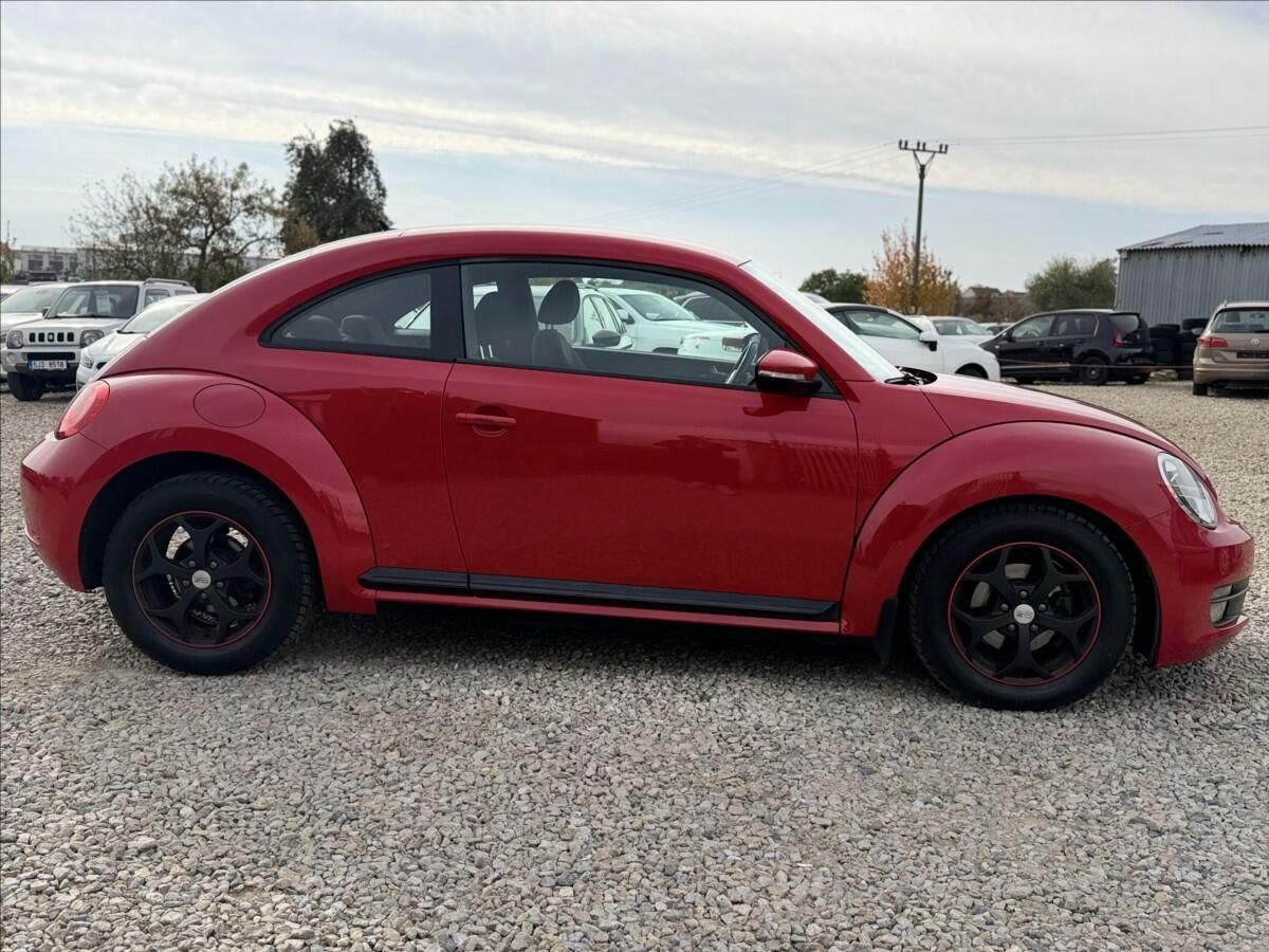 Volkswagen Beetle, 1,6 TDI DIGIKLIMA, NOVÉ ZIMNÍ - fotka 4