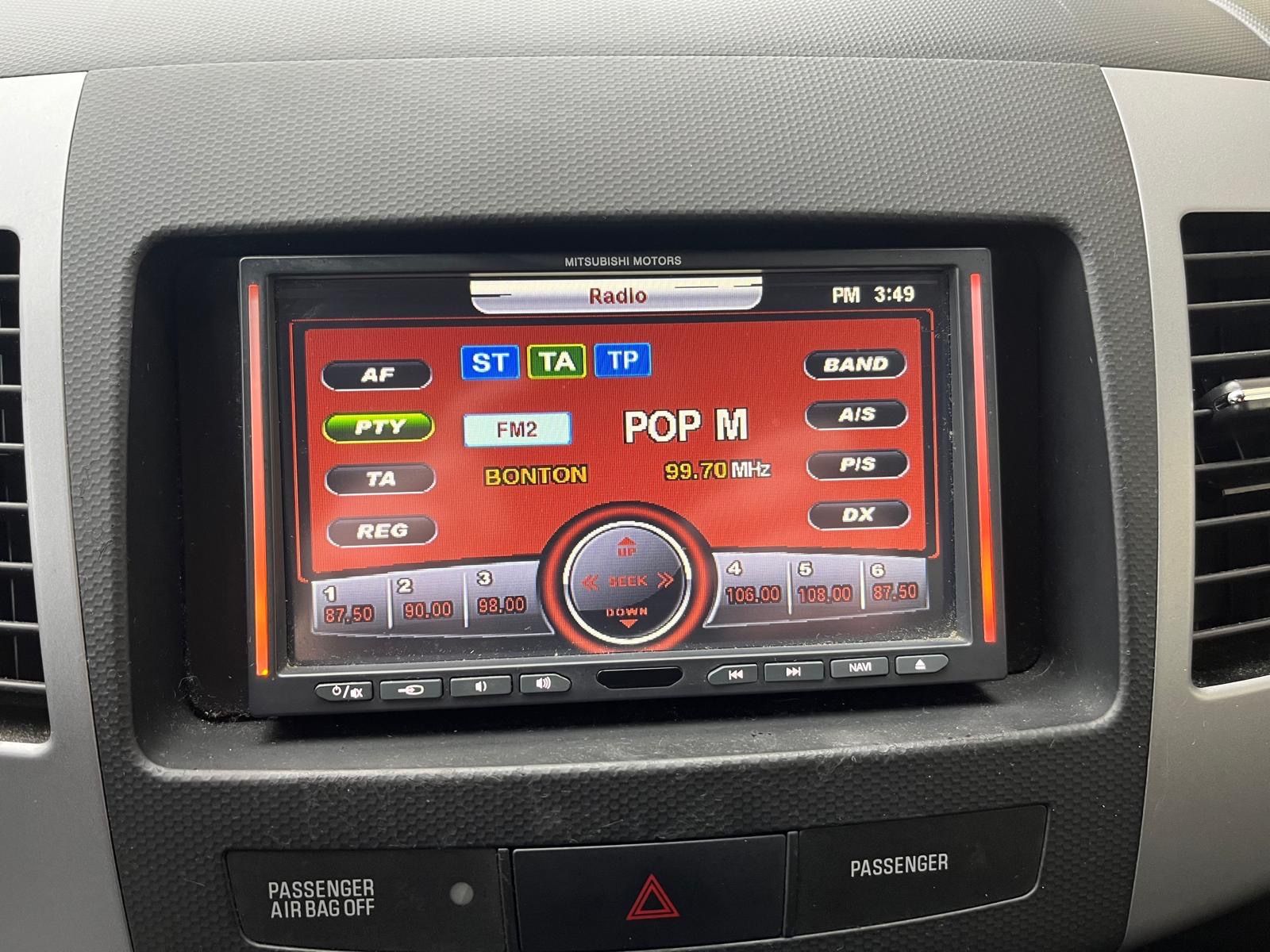 Mitsubishi Outlander, 7 míst, plná výbava, DPH odpoč - fotka 6