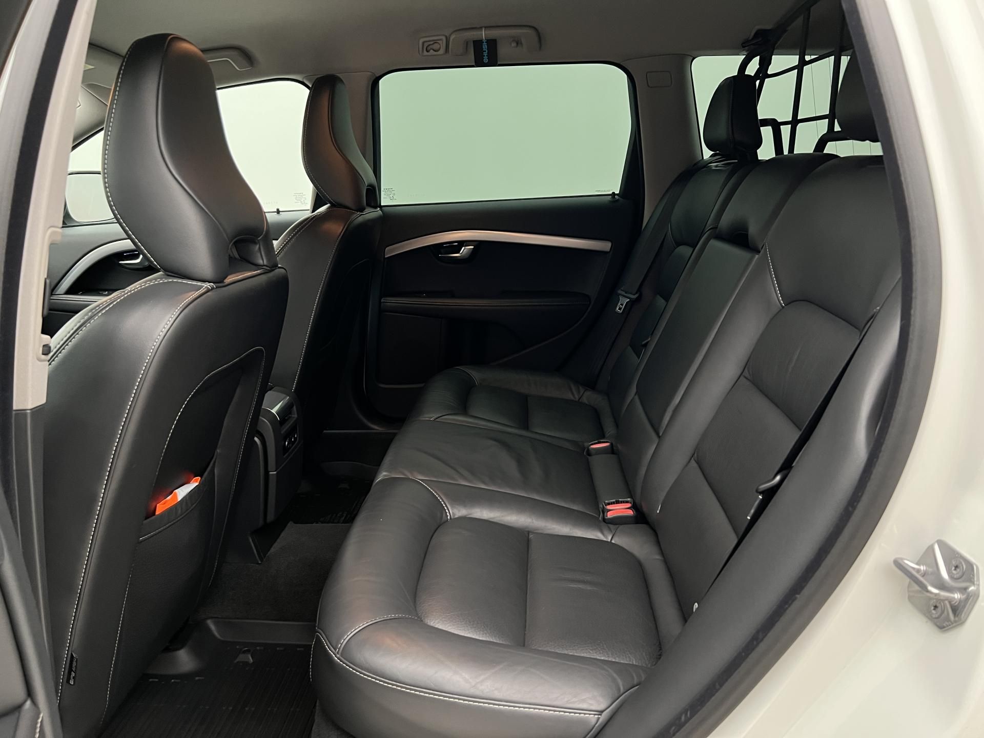 Volvo XC70, D4 SUMMUM AUT - fotka 6