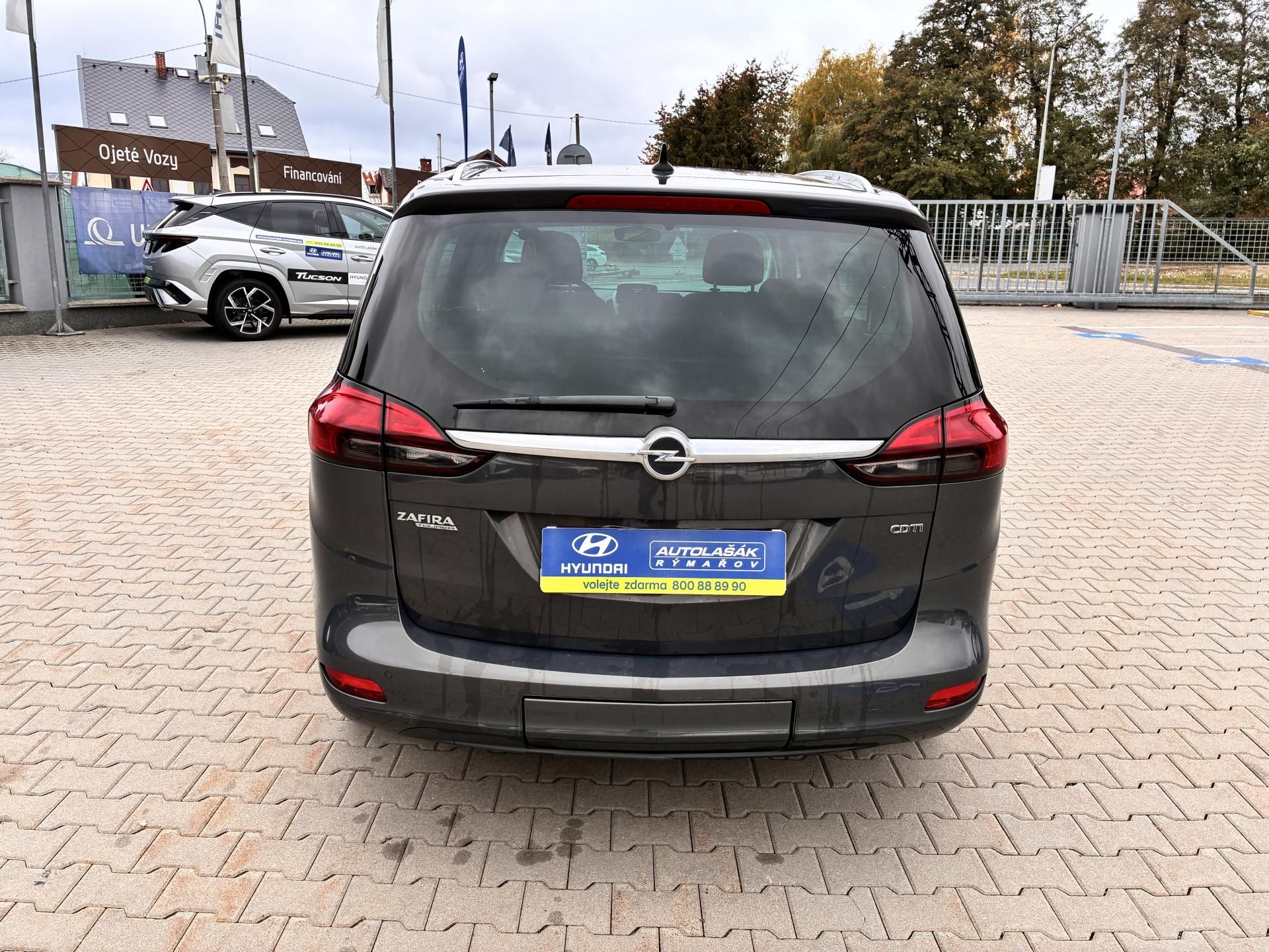 Opel Zafira, Tourer 2.0CDTi 125kW AT 7MÍST - fotka 6