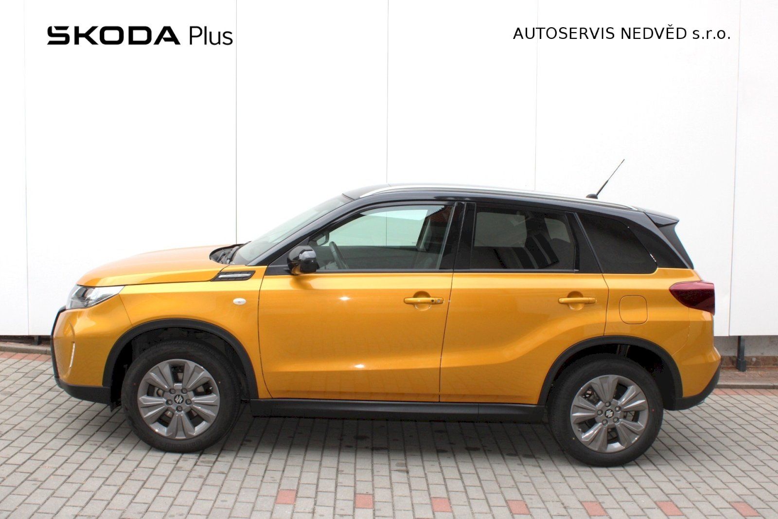 Suzuki Vitara, 1,4/81kW BoosterJet Premium, 6 - fotka 3