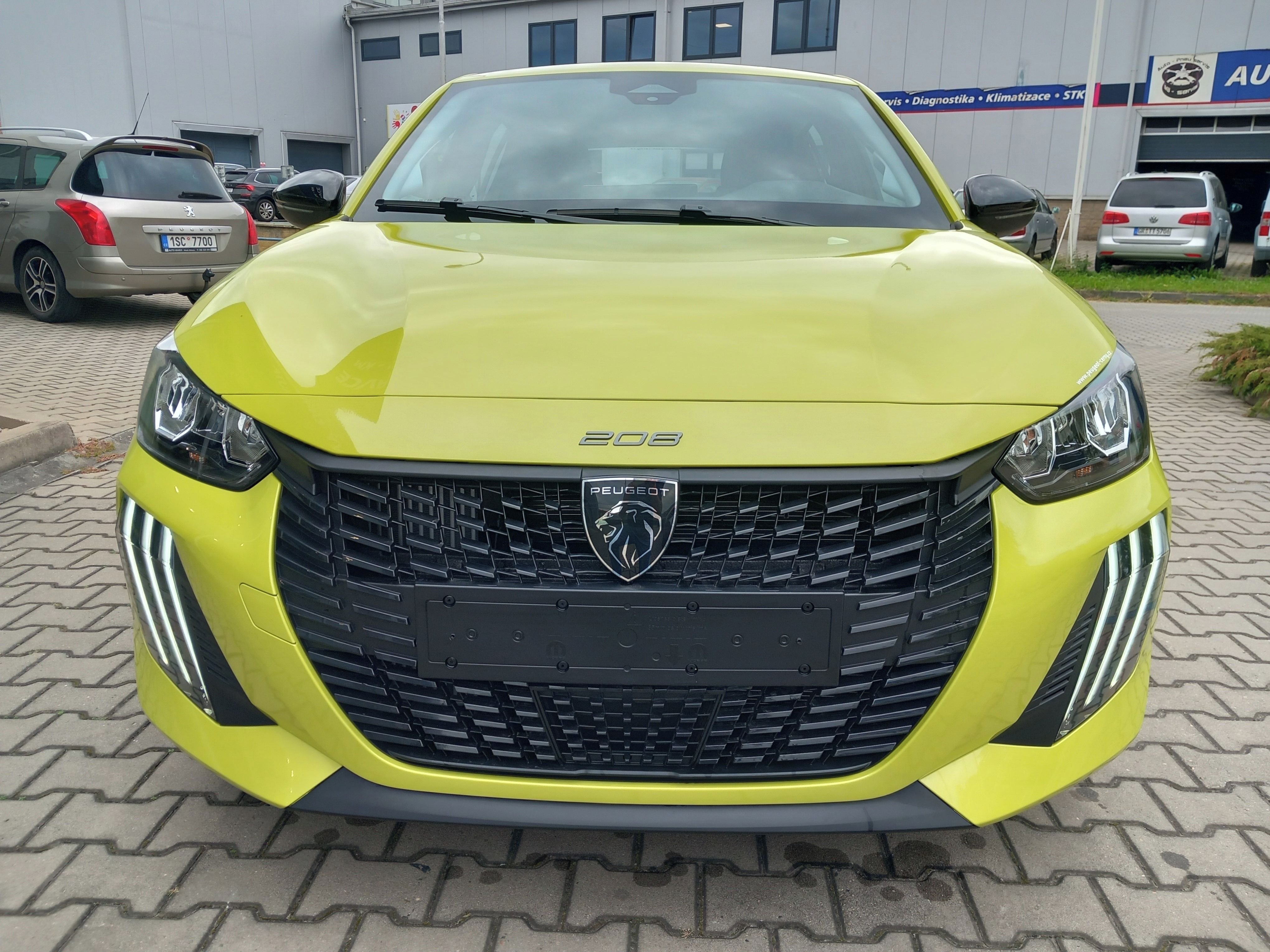 Peugeot 208, STYLE 1.2 TURBO 100 - fotka 5