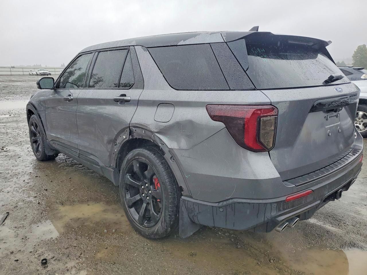 Ford Explorer, Auto na cestě - fotka 2