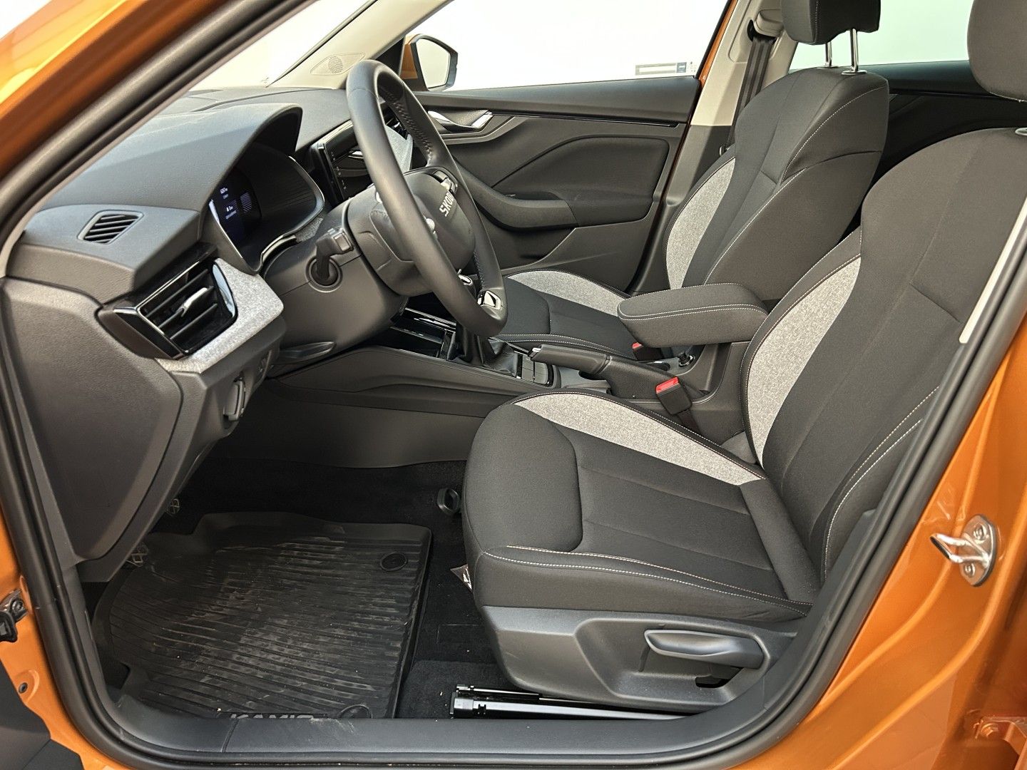 Škoda Kamiq, 1.0TSI 85kW 130 let Premium - fotka 6