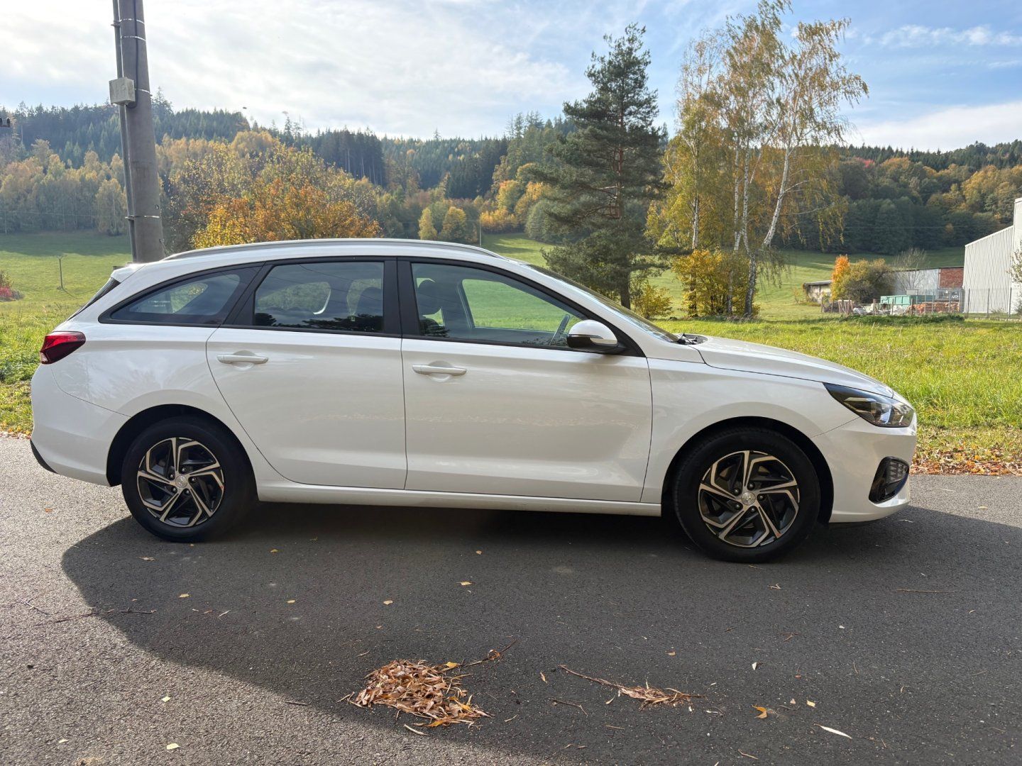 Hyundai i30, 1.0 TGDi 1.maj CZ DPH Kam Park - fotka 4