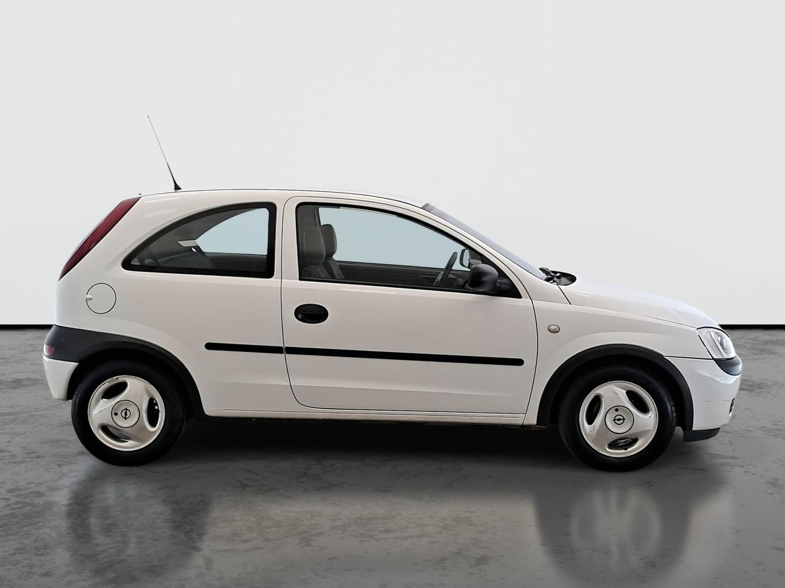 Opel Corsa, 1.0, po STK, oblíbený vůz - fotka 6