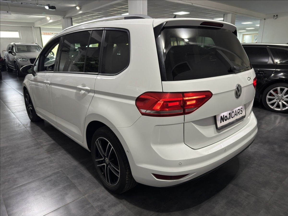 Volkswagen Touran, 1,6   TDI JOIN ACC PANORAMA - fotka 4