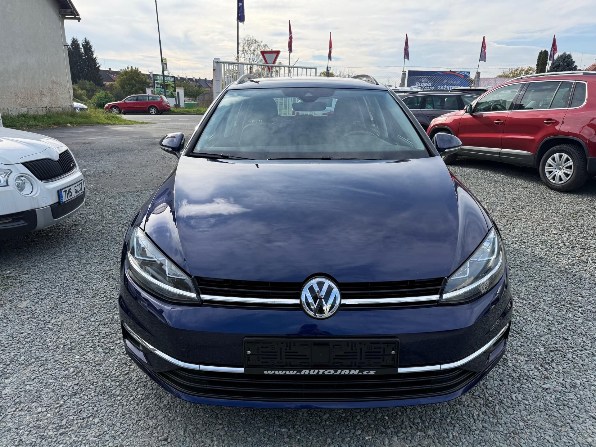 Volkswagen Golf, 1.5 TSI COMFORTLINE - fotka 2