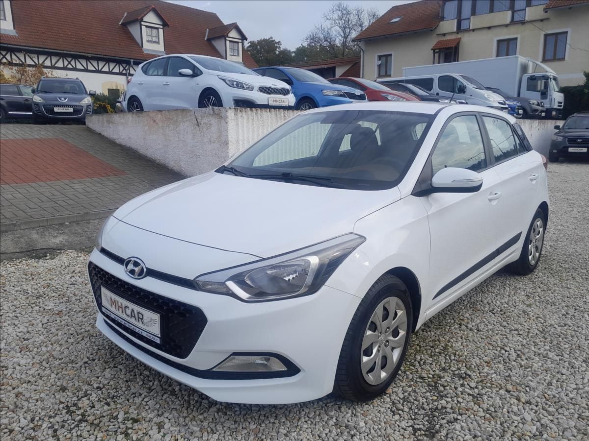 Hyundai i20, FC 1,2i 55kW - fotka 3