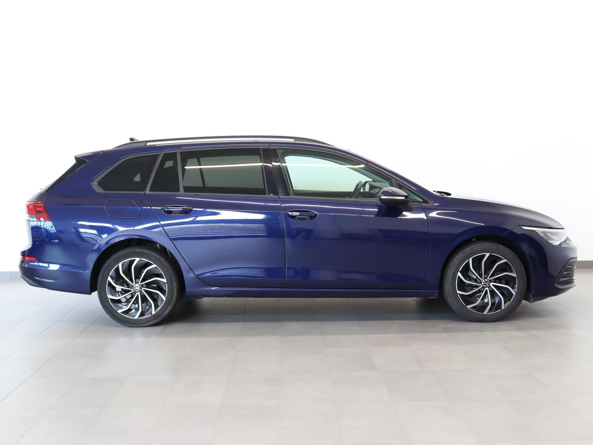 Volkswagen Golf, TSI 81 kW/Tažné/ACC/App con. - fotka 3