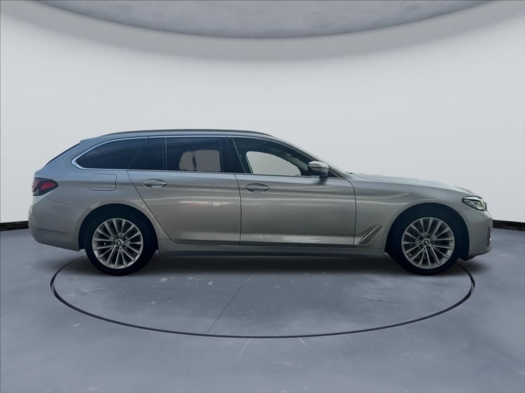 BMW Řada 5, 540XD,Luxury line,DPH - fotka 4