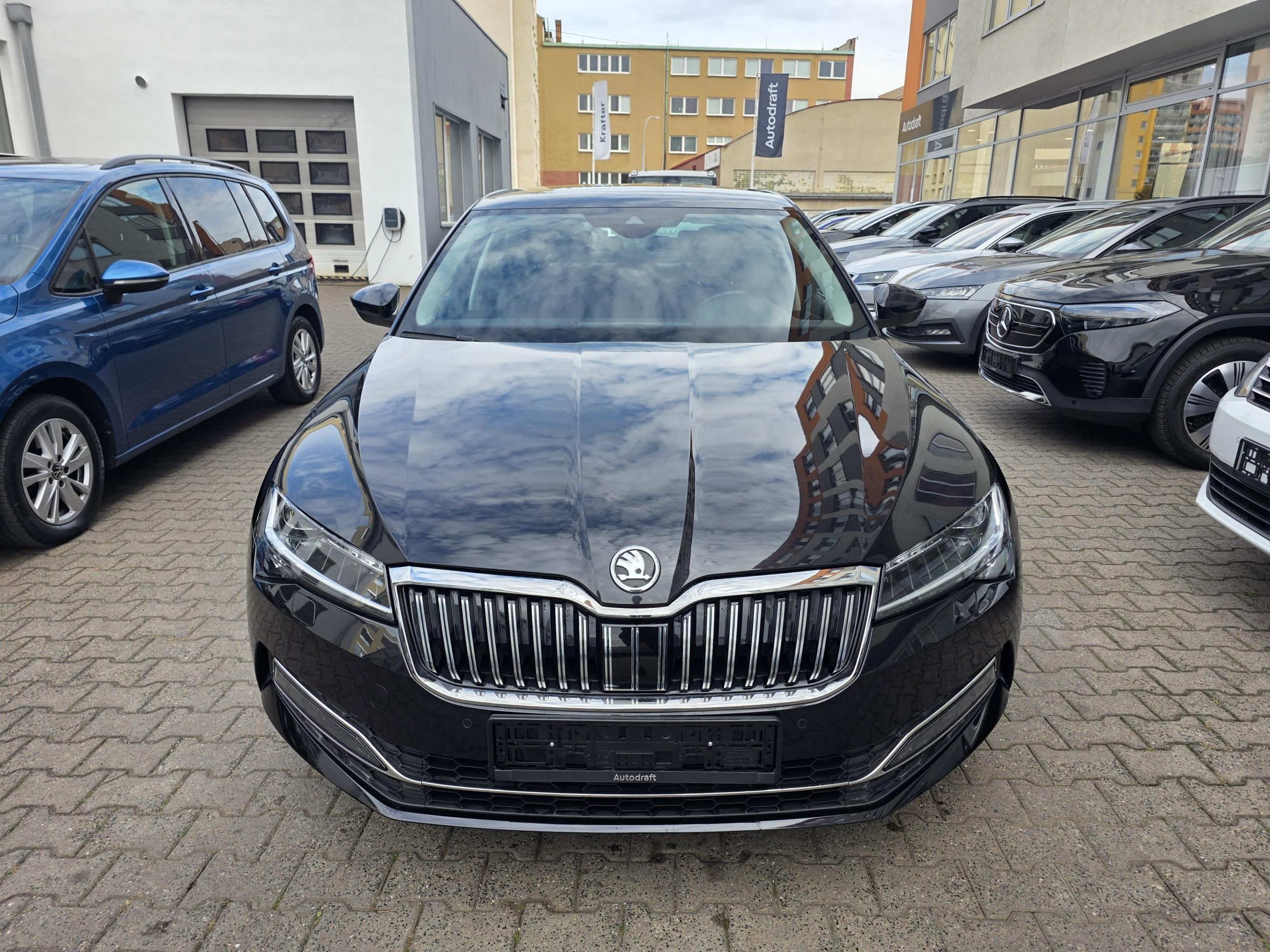 Škoda Superb, TDI 147kW 4x4 DSG Webasto - fotka 3