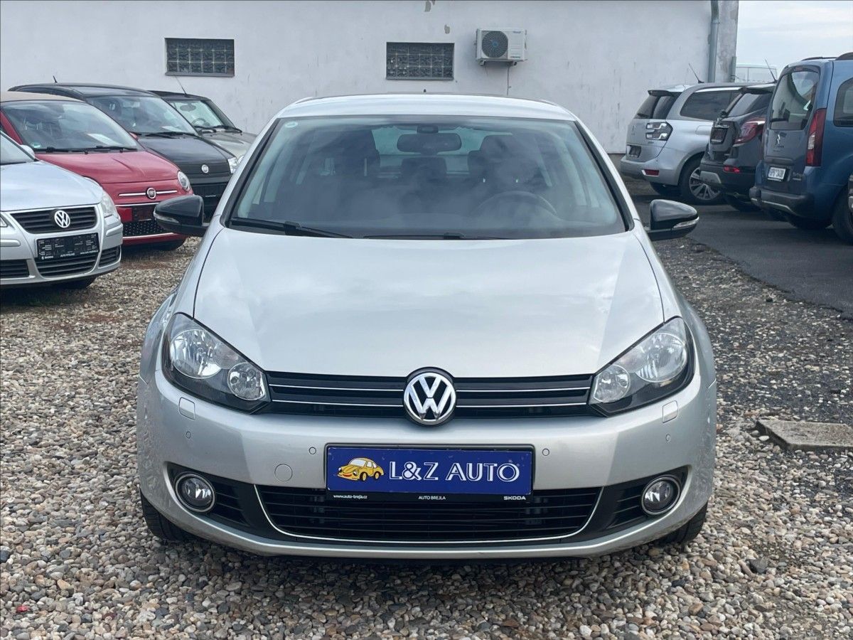 Volkswagen Golf, 1,4 TSI STYLE - fotka 2