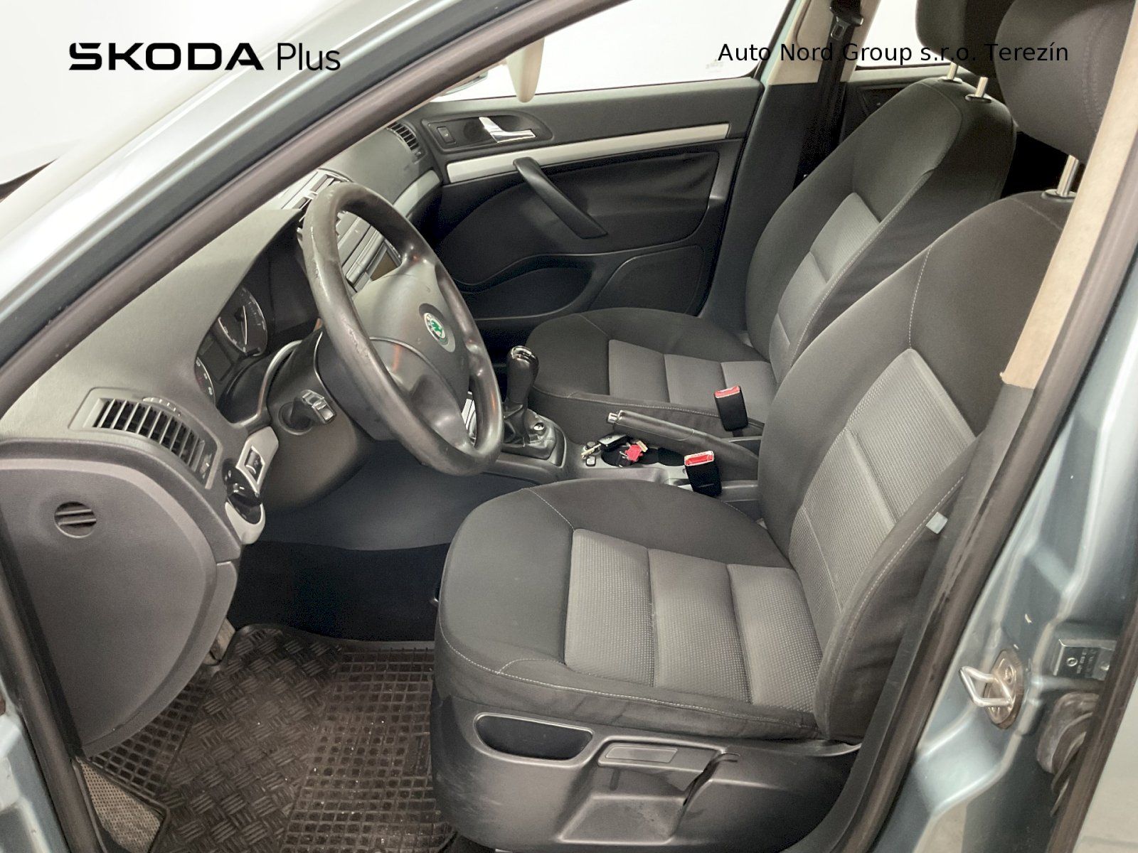 Škoda Octavia, Ambiente 1,9TDI 77kW 2. majite - fotka 5