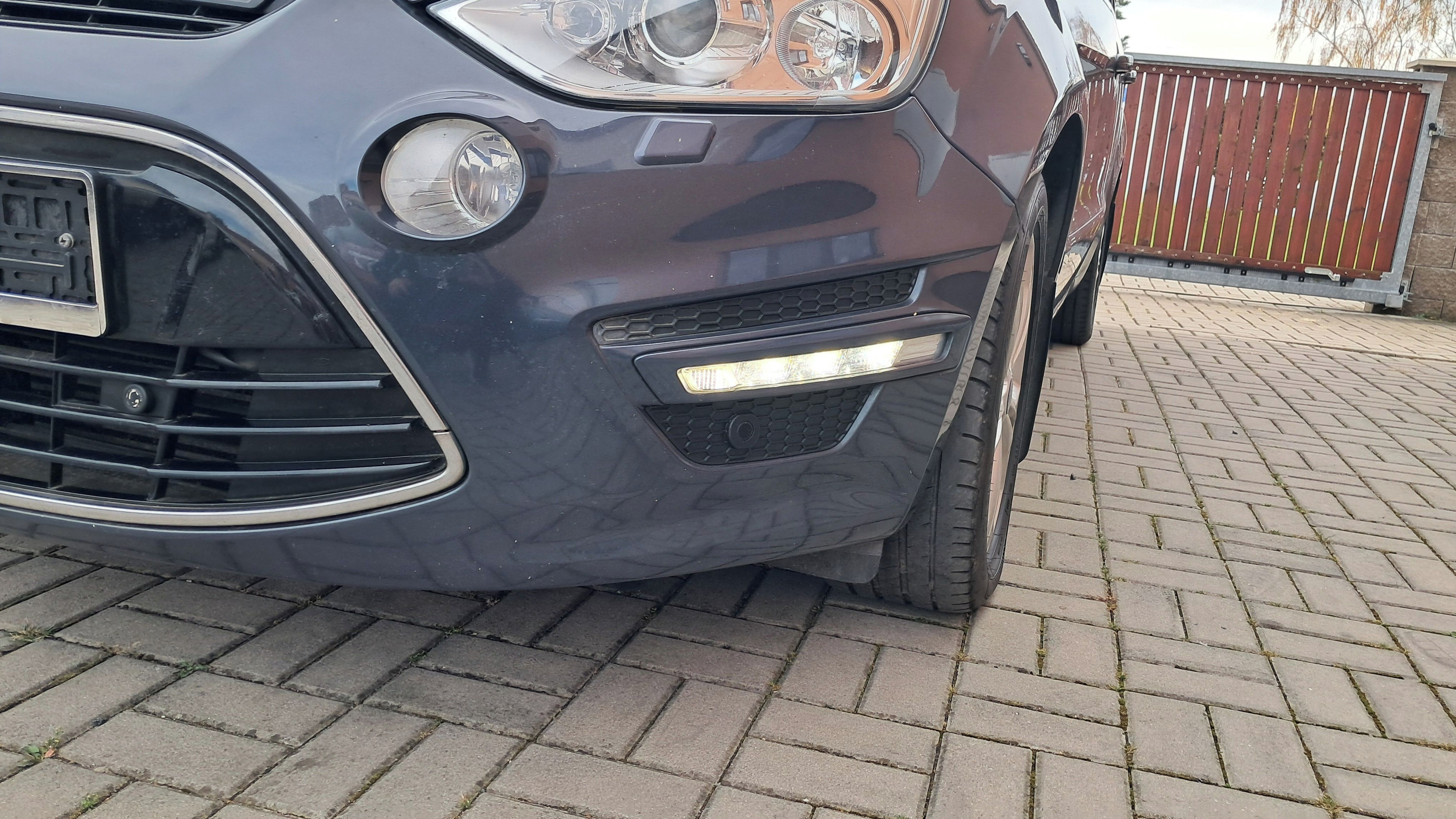 Ford S-MAX, 2.0 TDCI / 120KW AUTOMAT - fotka 4