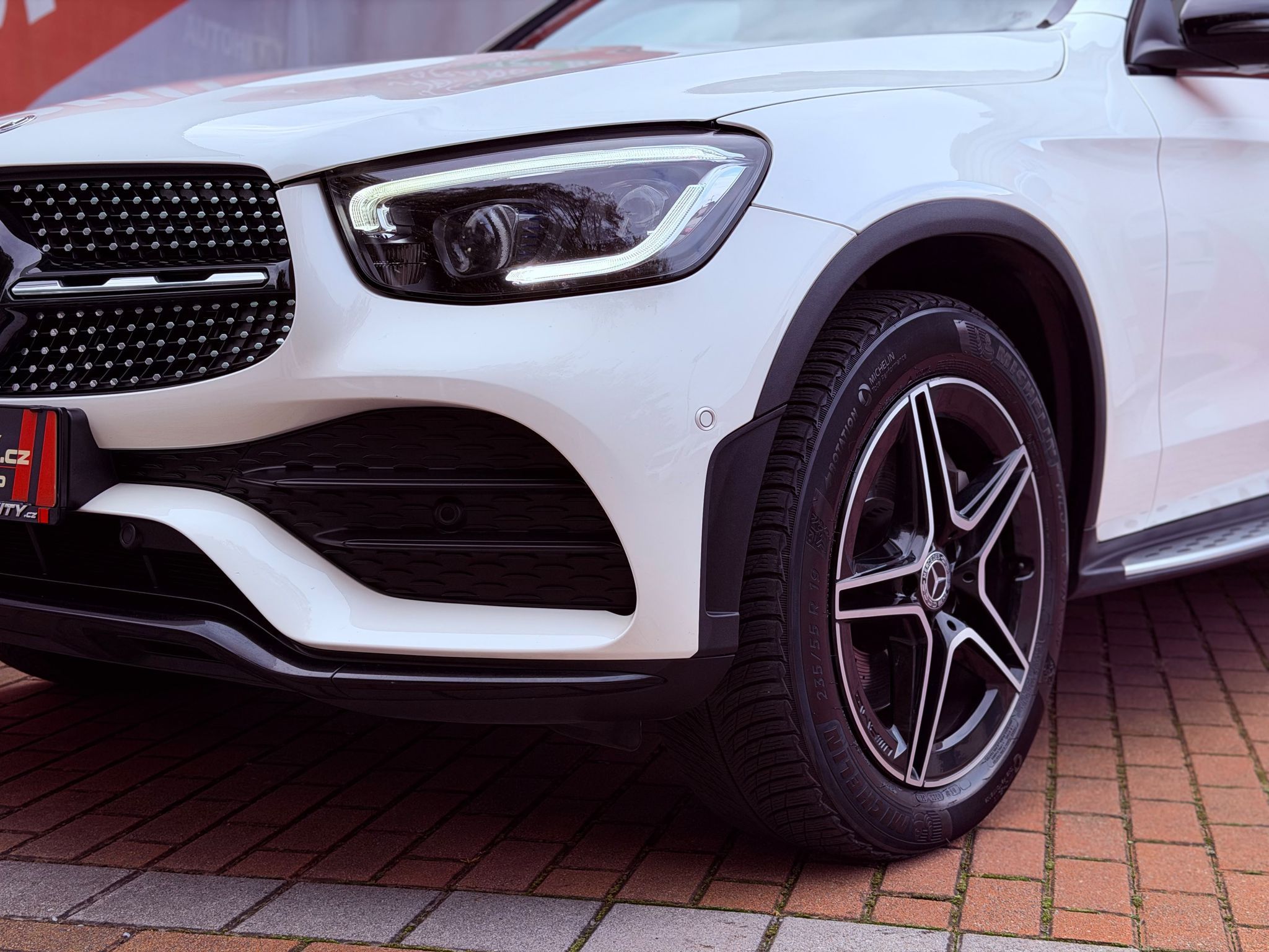 Mercedes-Benz GLC, GLC 300d 4Matic Coupe, ČR - fotka 3