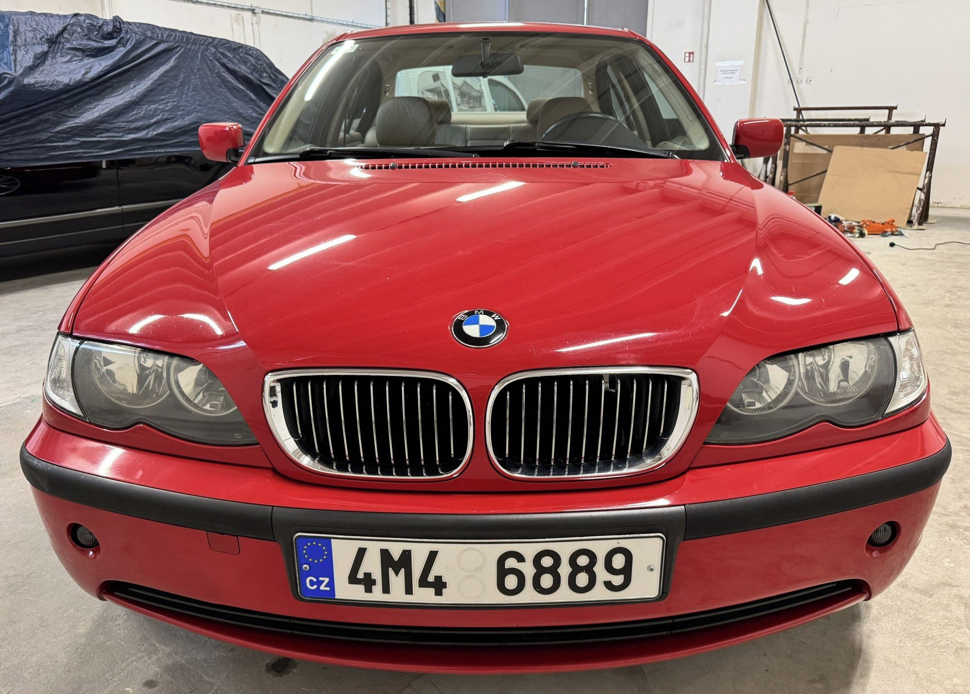 BMW Řada 3, 320i (2,2L) - šestiválec (R6) - fotka 2
