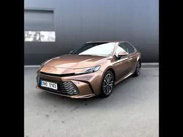 Toyota Camry, Executive