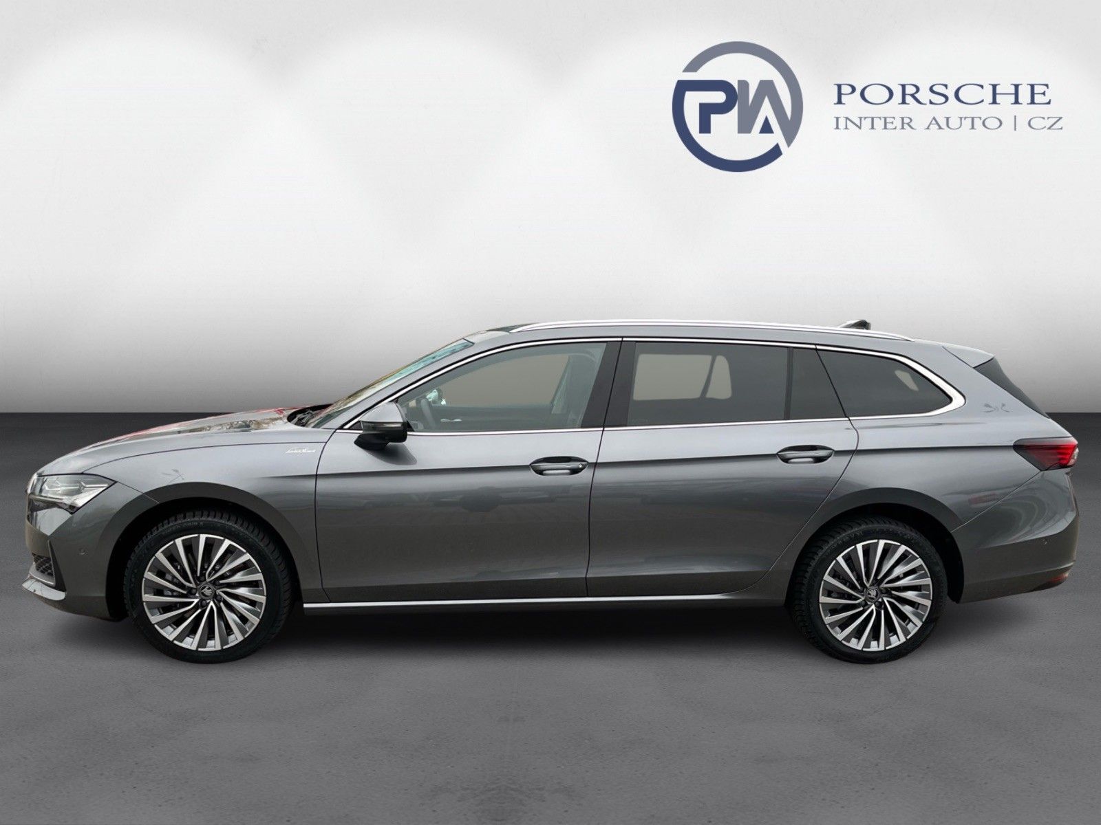 Škoda Superb, L&K 2,0TDi 142 4X4 DSG - fotka 4