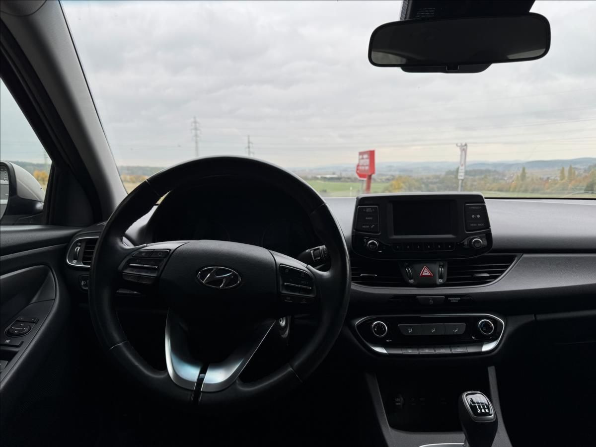 Hyundai i30, 1,0 T-GDI Comfort - fotka 5