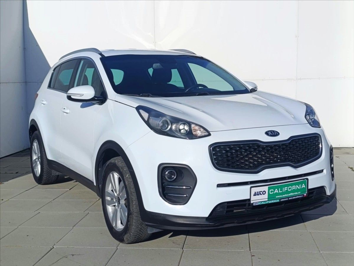 Kia Sportage, 1,7 CRDi Navi Kamera Tempomat - fotka 4