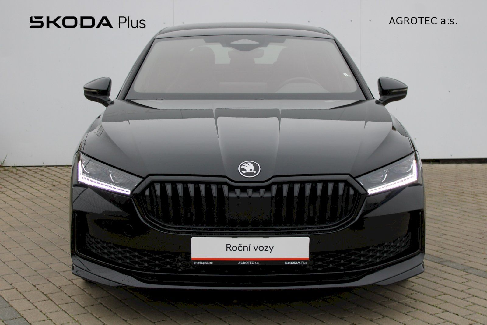 Škoda Superb, 2.0 TDI 142kW Sportline 4x4 DS - fotka 4