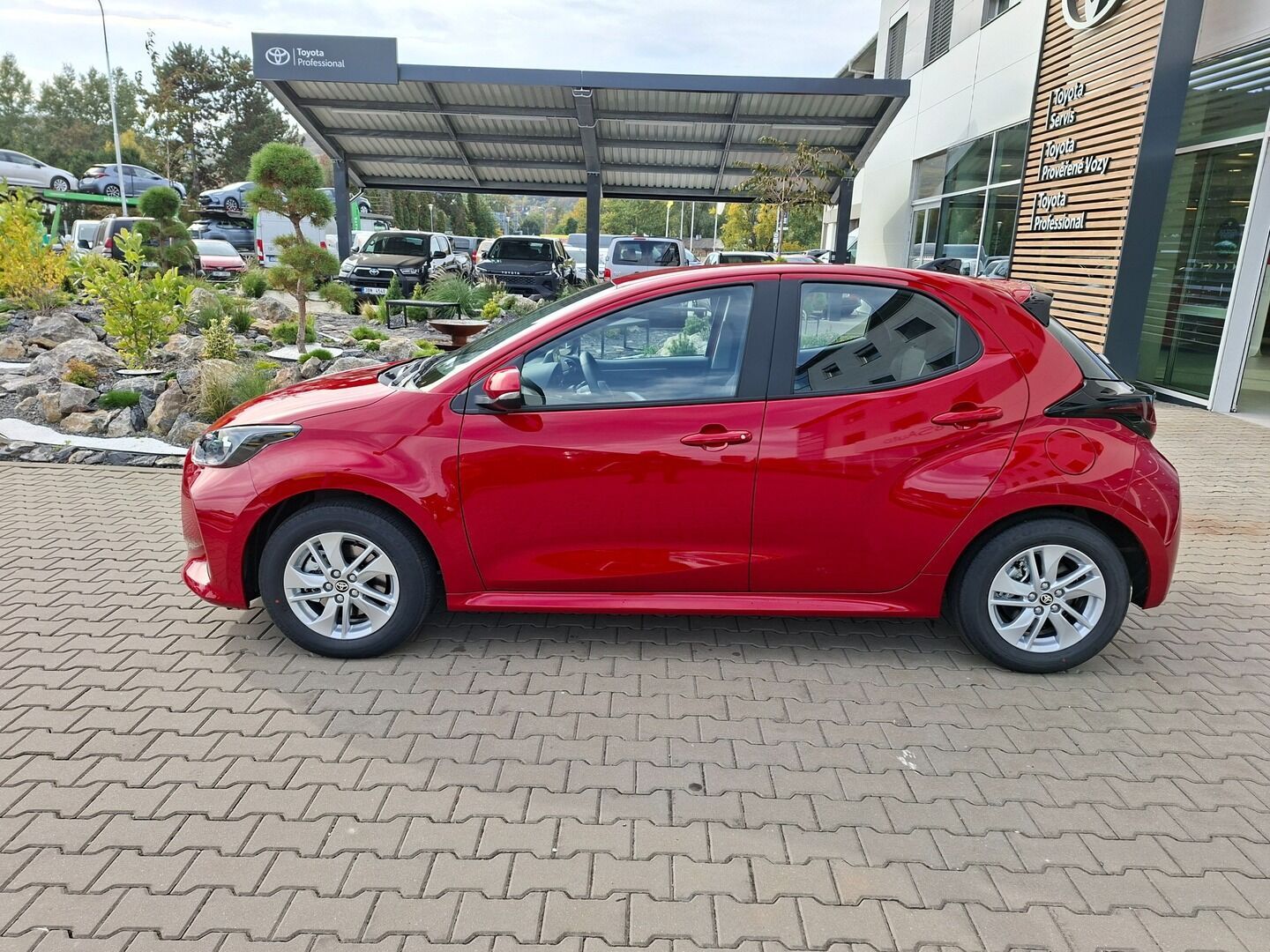 Toyota Yaris, 1.5 HEV 116K Comfort - fotka 3