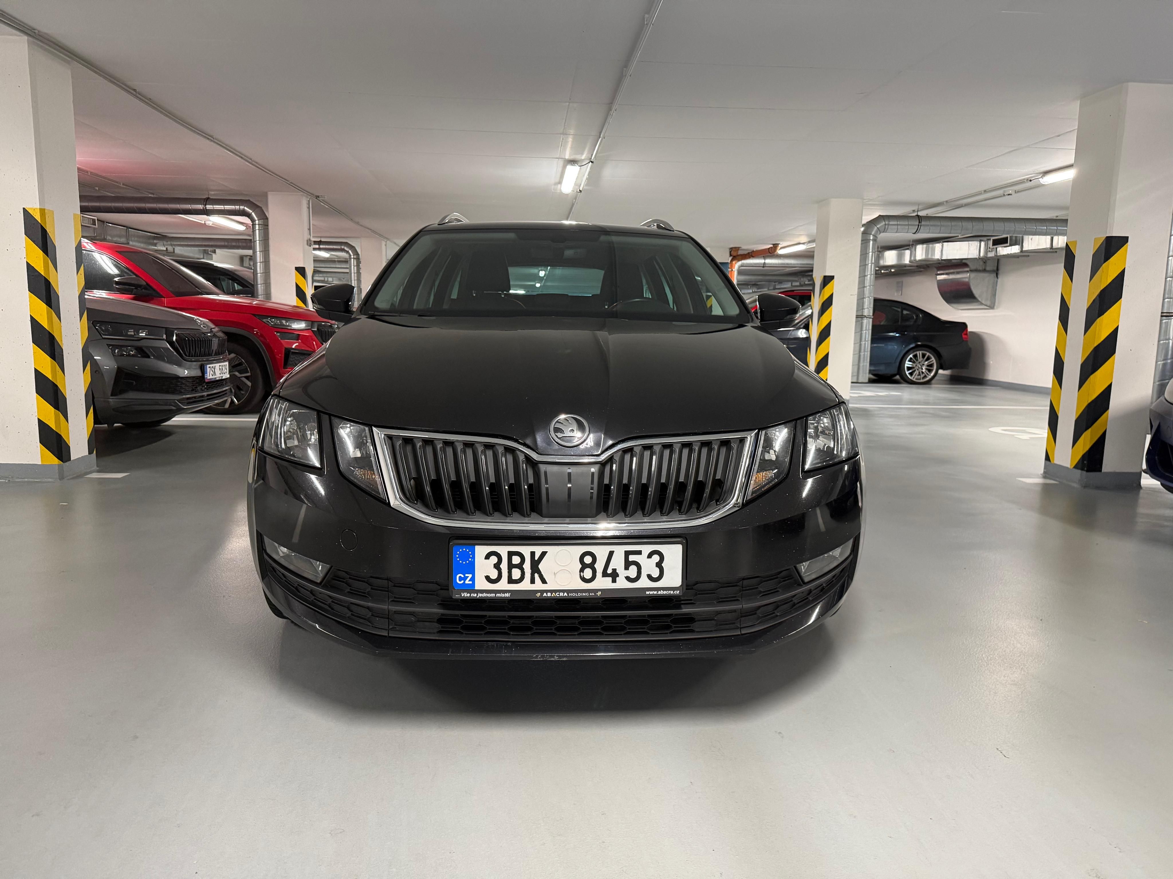 Škoda Octavia, 1.6tdi tažné DPH Kůže - fotka 2