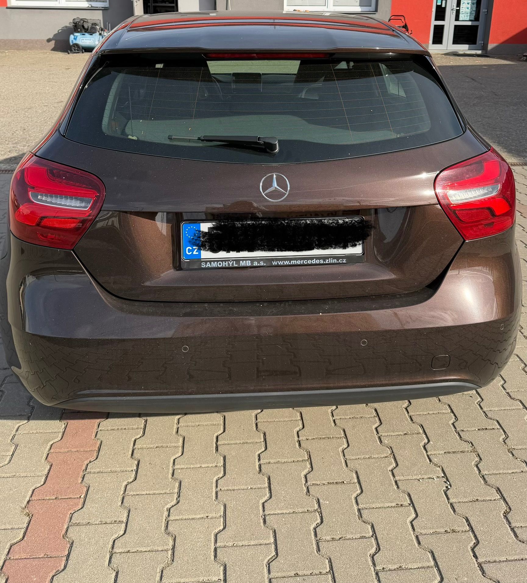 Mercedes-Benz Třídy A, A 180 - fotka 3