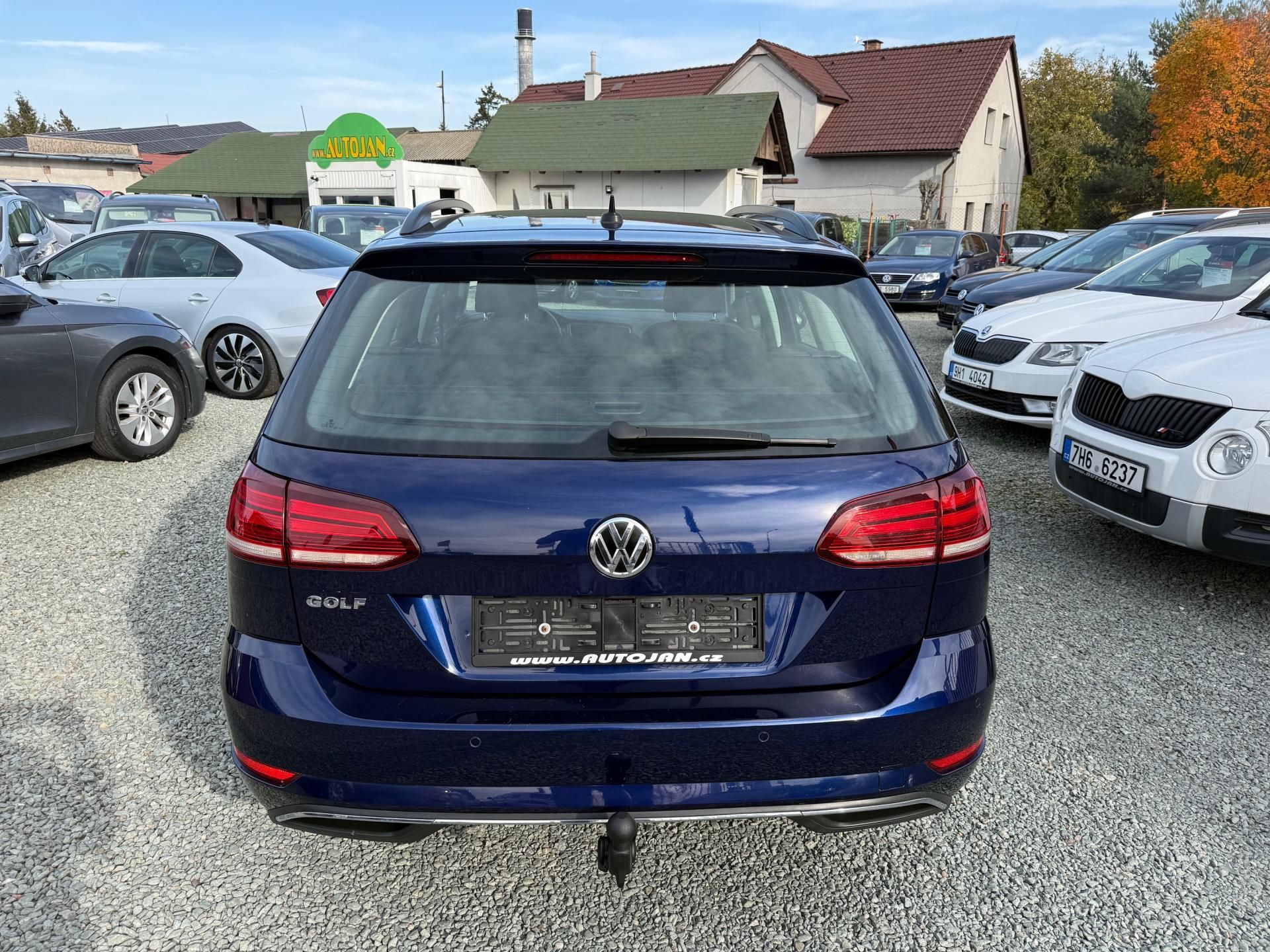 Volkswagen Golf, 1.5 TSI COMFORTLINE - fotka 5