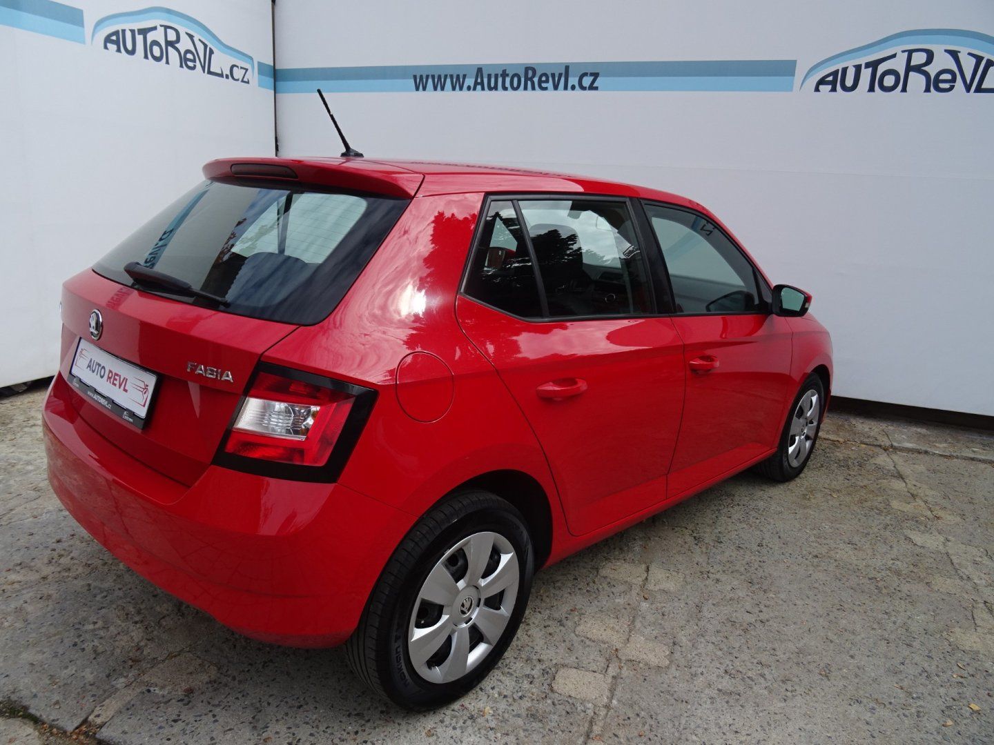 Škoda Fabia, 1.0,1majČR,klima,ESP - fotka 4