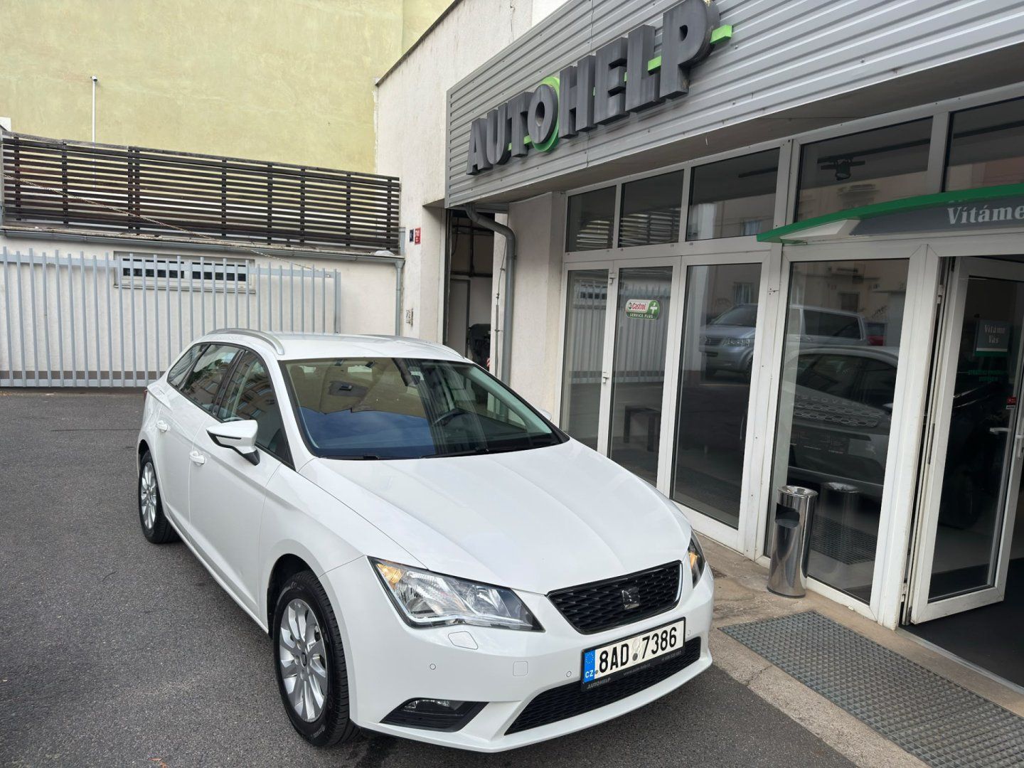 Seat Leon, 1.6 TDI Style - fotka 2