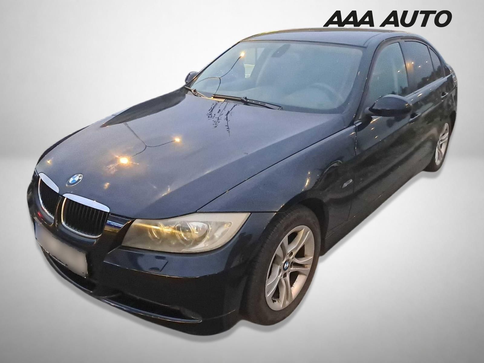 BMW Řada 3, 318 Ci, Kožené sedačky