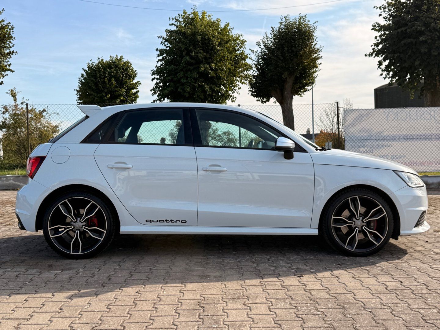 Audi S1, 2.0 TFSI Quattro 170 kw BOSE - fotka 4