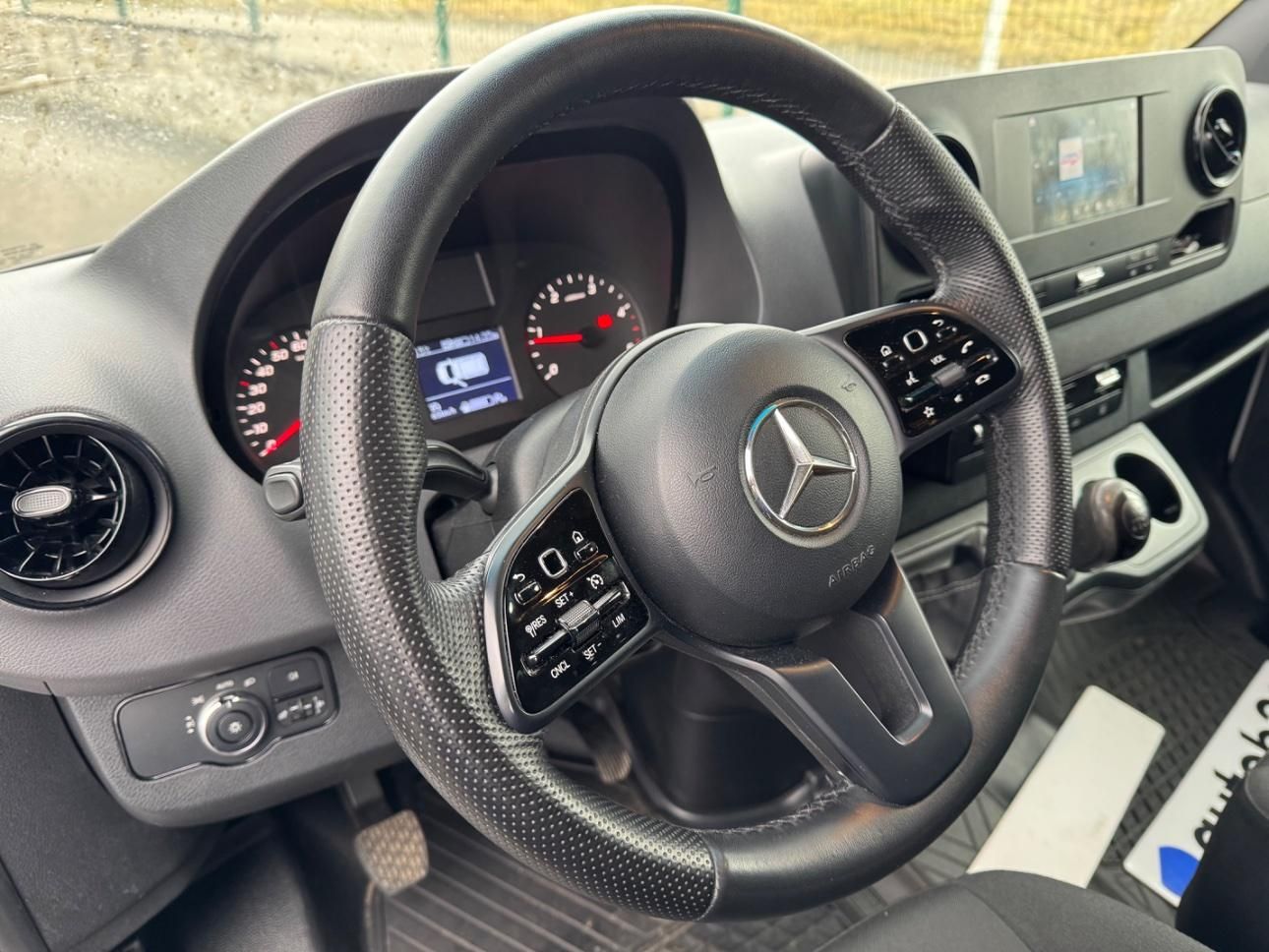 Mercedes-Benz Sprinter - fotka 4