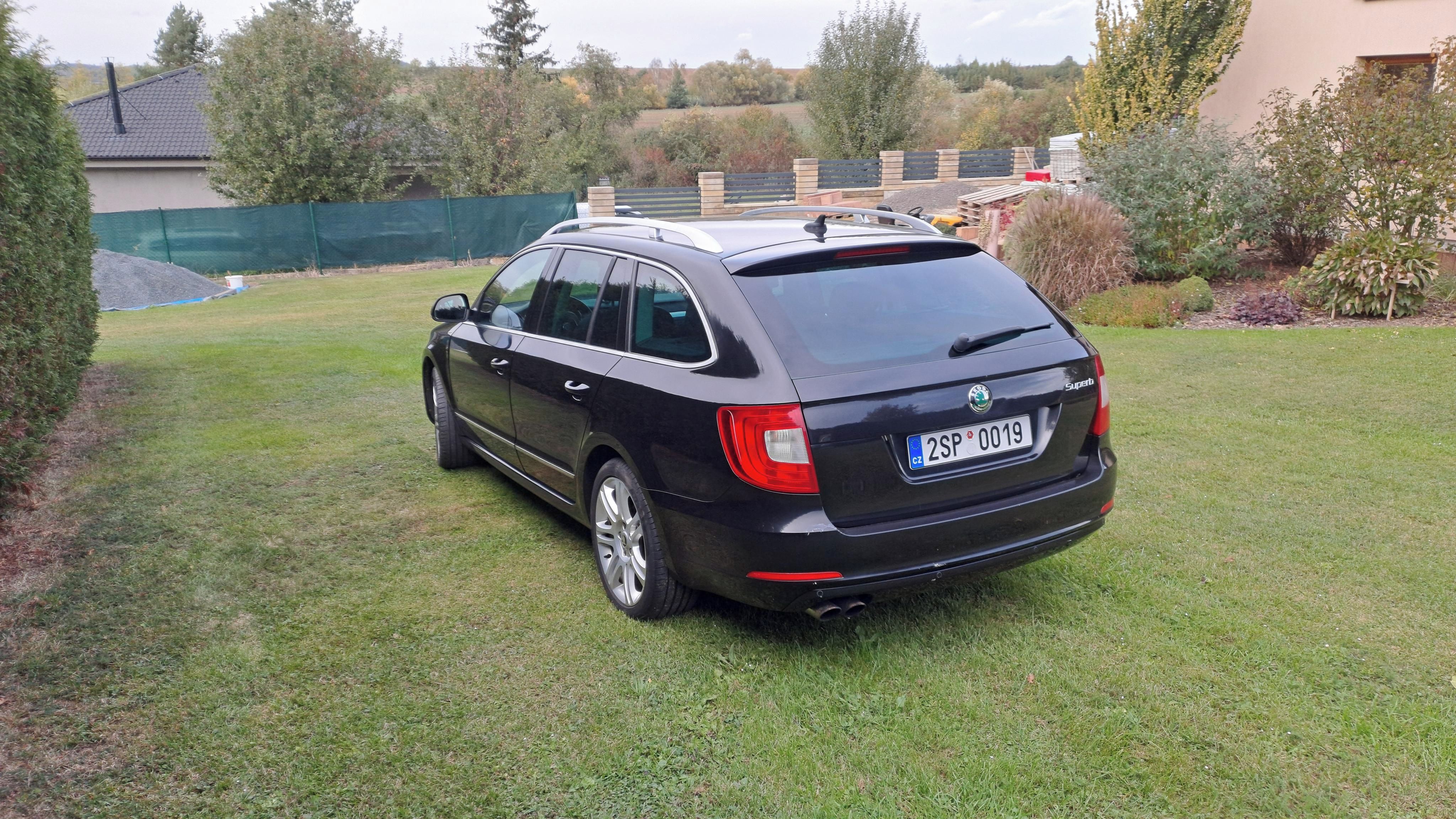 Škoda Superb, Combi 2.0 TDI 103 kW DSG - fotka 5