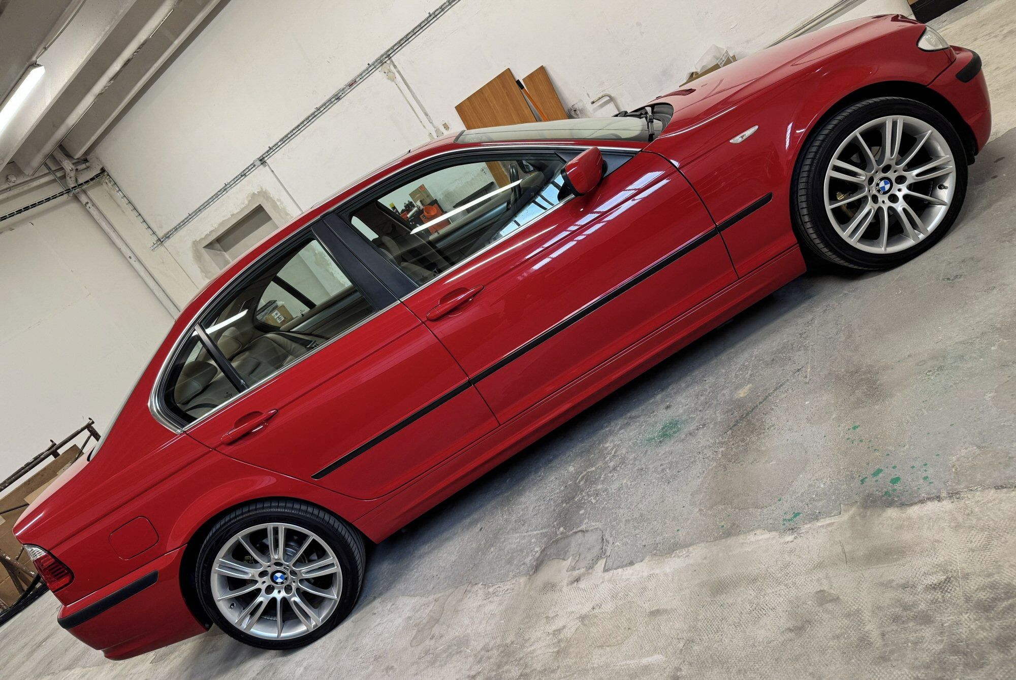 BMW Řada 3, 320i (2,2L) - šestiválec (R6) - fotka 6