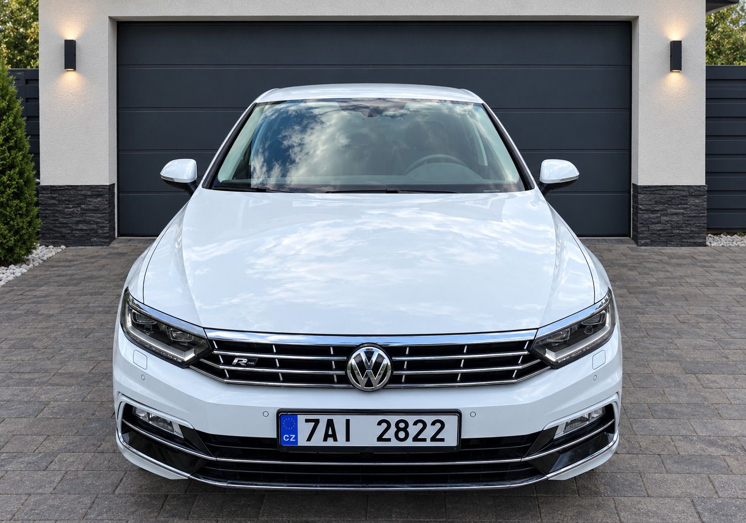Volkswagen Passat, 2.0 TDI R-Line 140kW