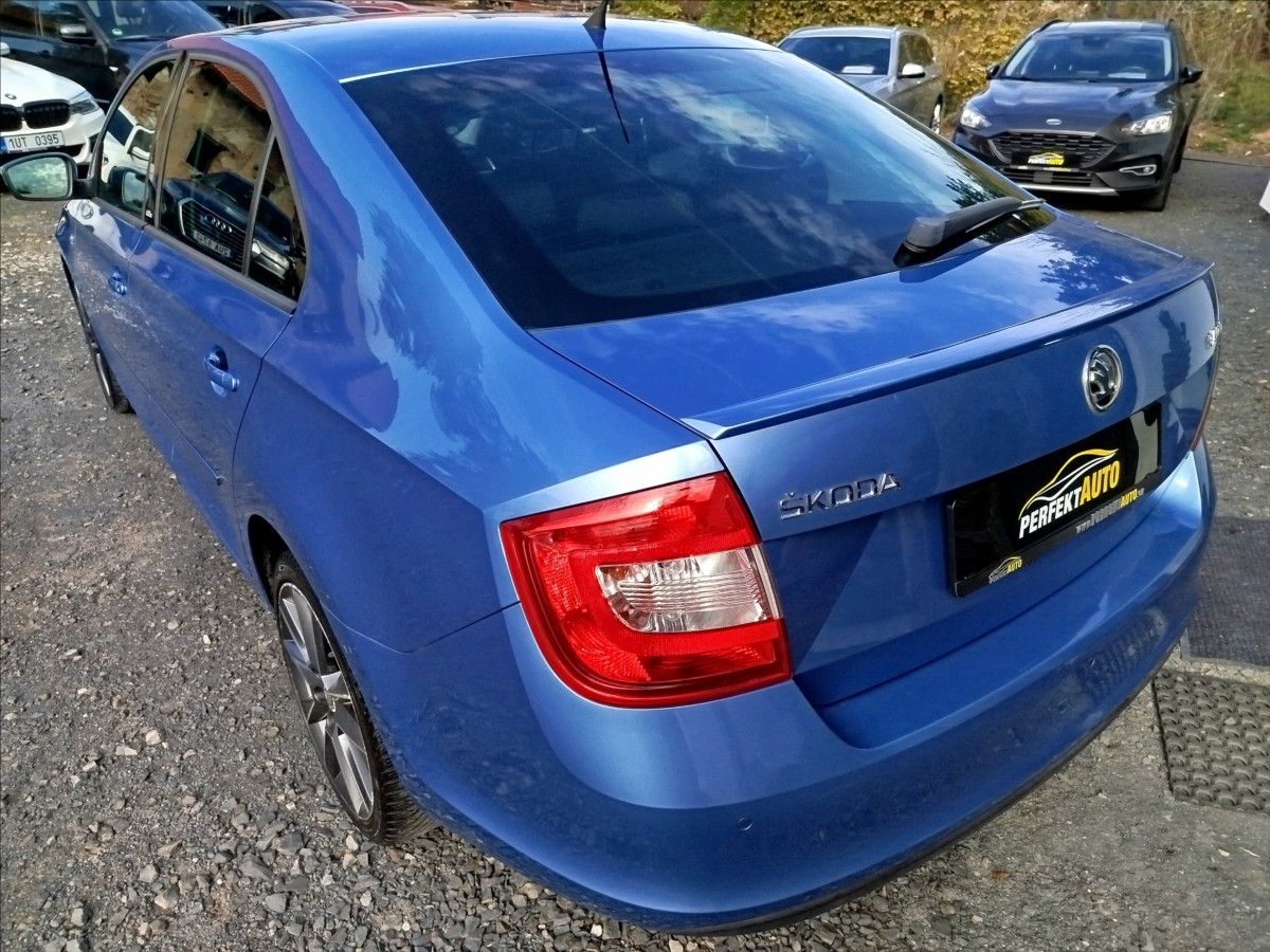 Škoda Rapid, 1,4 TSi 90kW, AUTOMAT, EDITION - fotka 4