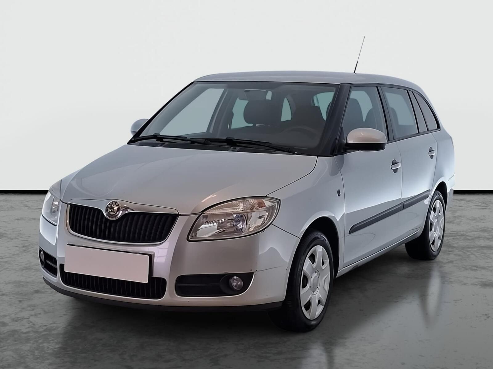 Škoda Fabia, 1.2 12V, Ambition, ČR,1.maj - fotka 2