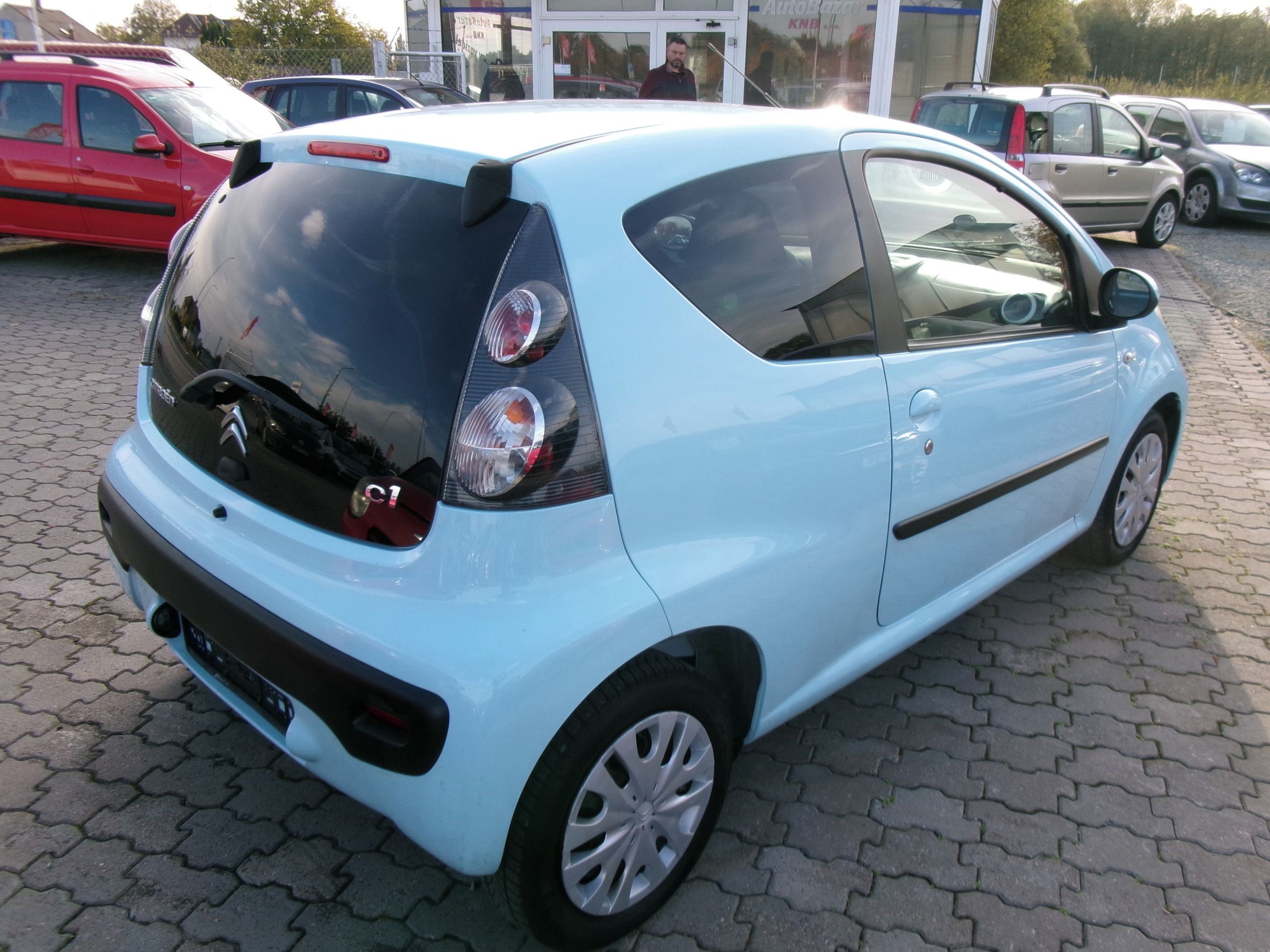 Citroën C1, 1.0i 50kw,klima,serviska - fotka 6