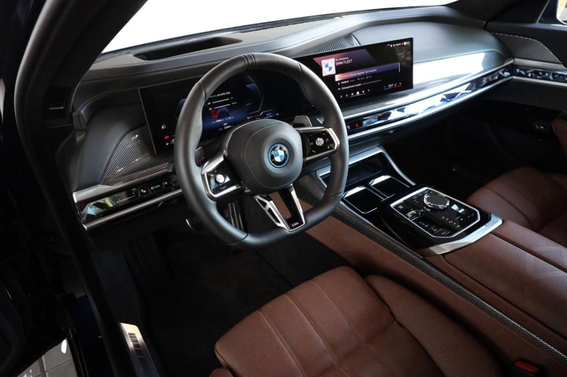 BMW Řada 7, 750e xDrive - fotka 2