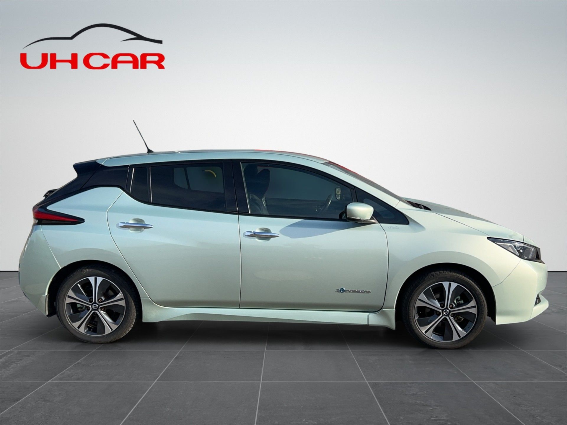 Nissan LEAF, electric  Zero Drive 110 KW Ed - fotka 4