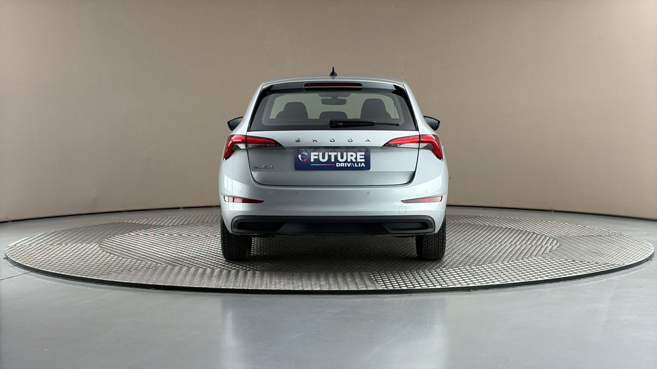 Škoda Scala, 1.0 TSI Ambition - fotka 5