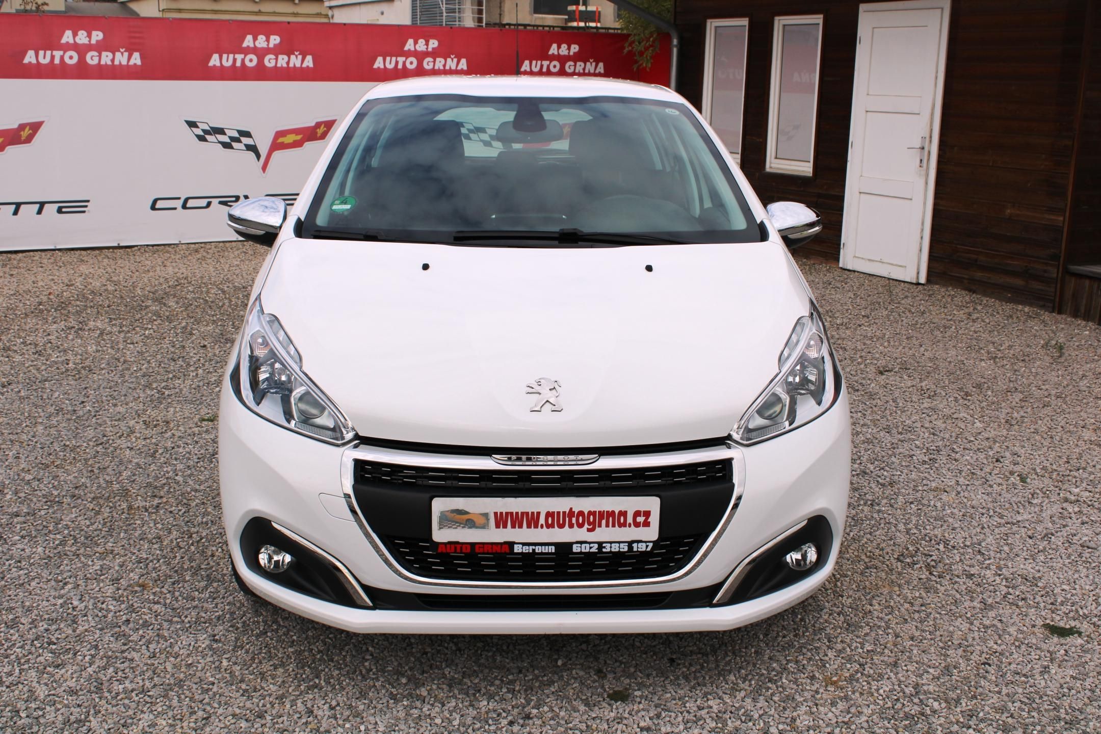 Peugeot 208, 1.2i 1.MAJITEL KLIMA TEMPOMAT - fotka 2