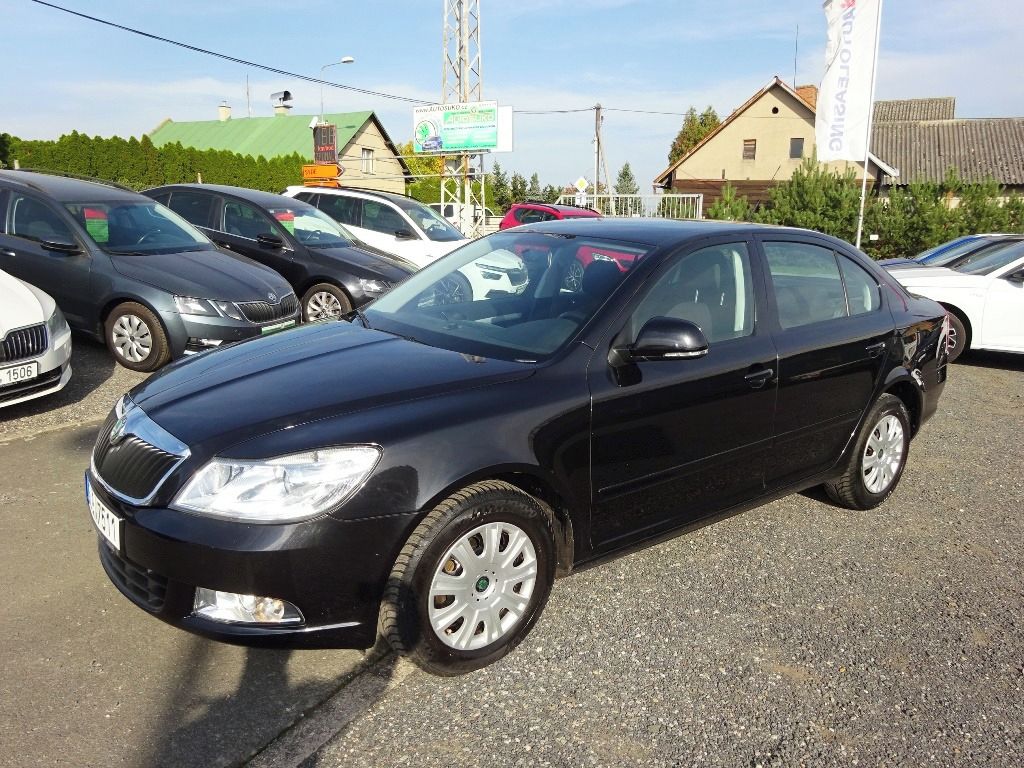 Škoda Octavia, II Ambition 1,6 75kW-130.000km - fotka 3